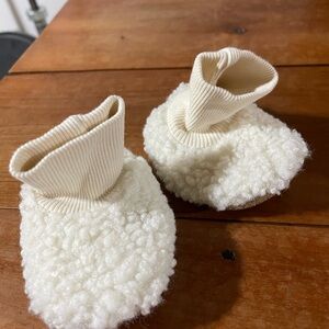 Cream Sherpa Baby Booties